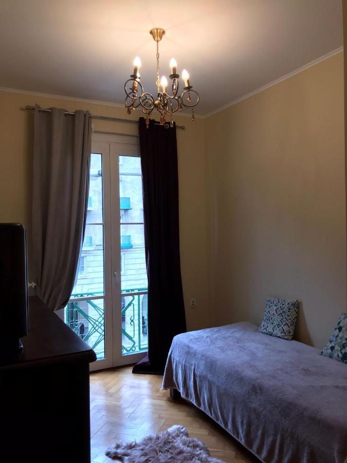 Stylowy Apartament W Centrum วรอตซวาฟ ภายนอก รูปภาพ